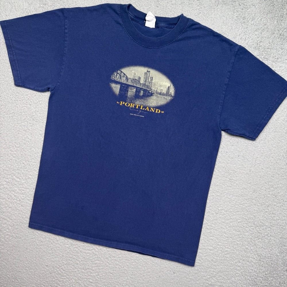 Vintage Y2K Portland Oregon T-shirt